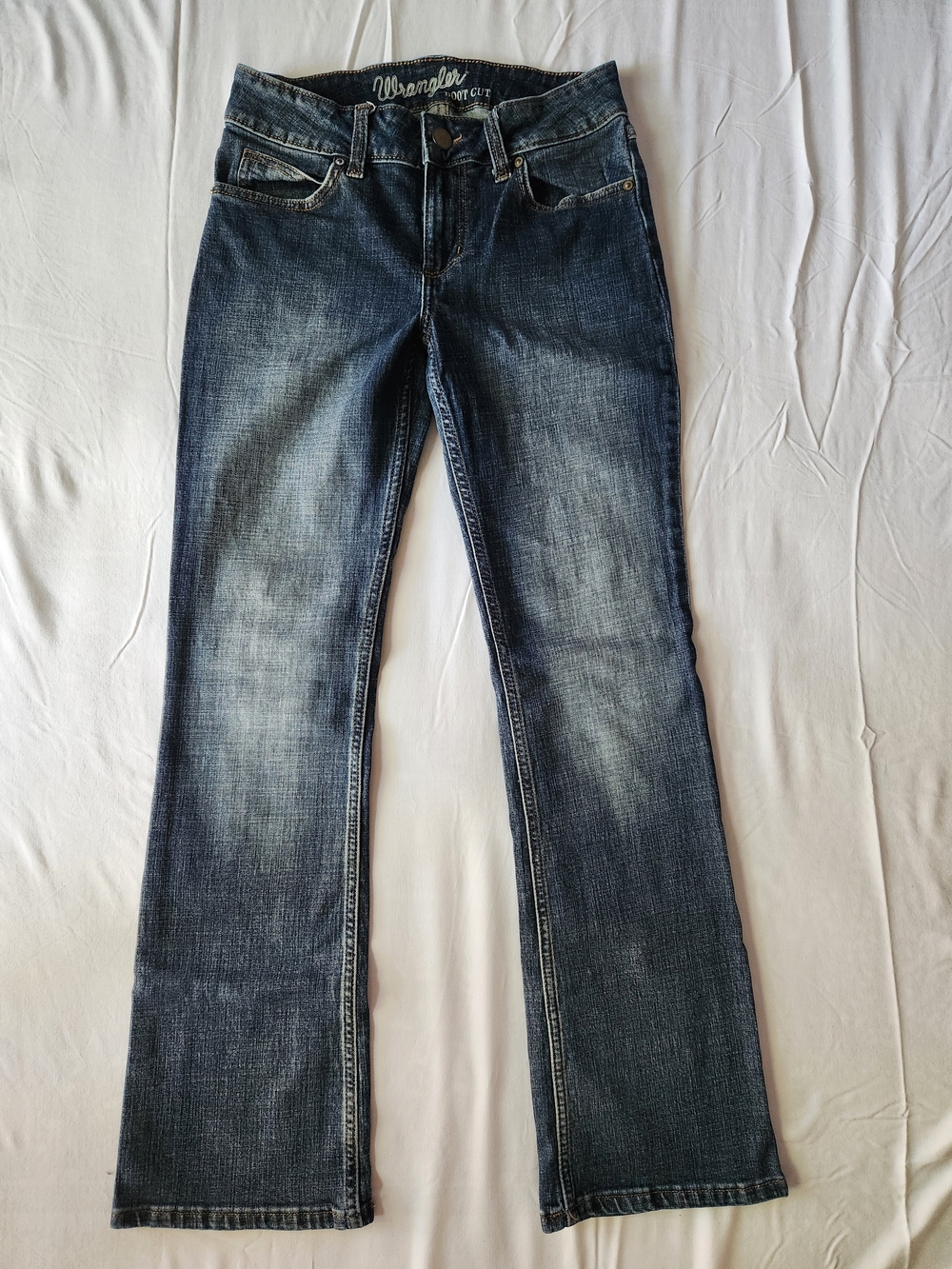 🤠 Wrangler Bootcut Jeans – Size 3 x 32